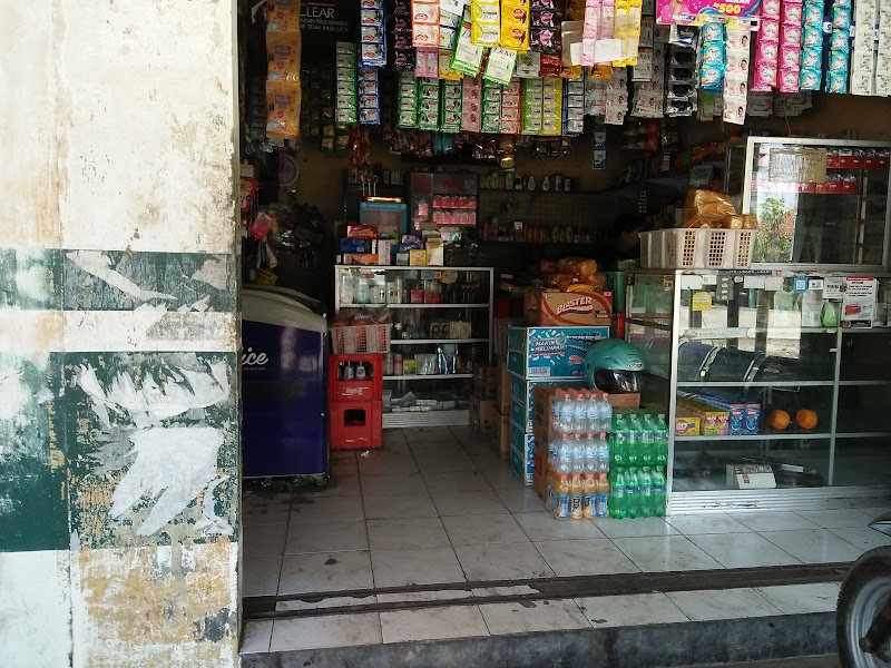Toko Pink: Sentra Belanja Serba Ada di Jantung Cilacap